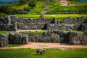 Cusco: City Tour with Sacsayhuamán, Qenqo & Pucapucara