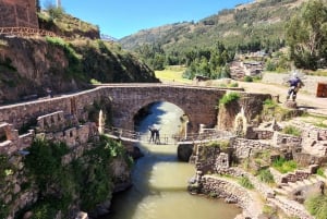 Cusco: Päiväretki Palcoyon sateenkaarivuorelle