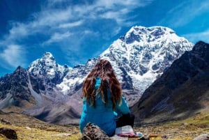 Cusco: Dagstur til de 7 Ausangate-lagunene med lunsj