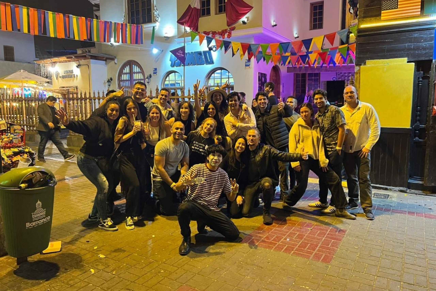 Cusco: Pub Crawl exclusivo com mais de 10 benefícios