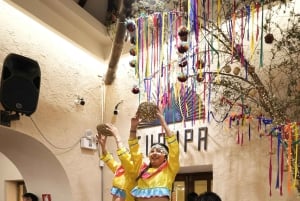 Cusco: Folkloric Andean Show & 3-Course Dinner at Tunupa