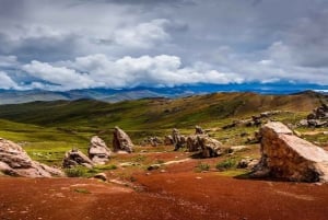 Cusco: Giornata intera sul monte Palcoyoc + Pasti inclusi