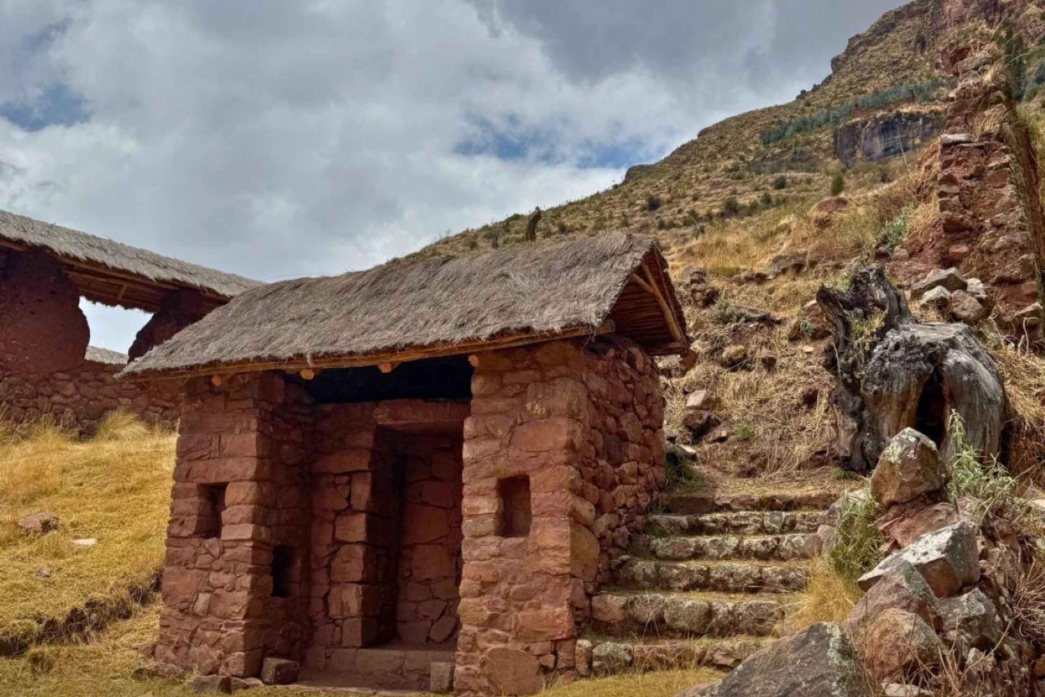 Cusco: Full-day tour to Huchuy Qosqo |Private service|