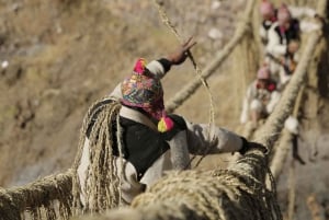Cusco: Full-Day Tour to the Last Inca Bridge Q'eswachaka