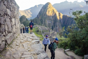 Cusco: Full-Day Trip to Machu Picchu with Hotel Transfers