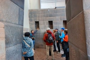 Cusco: Halvdagsutflykt med Sacsayhuaman och Q'enco