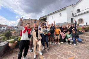 Cusco: Halvdagsutflykt med Sacsayhuaman och Q'enco