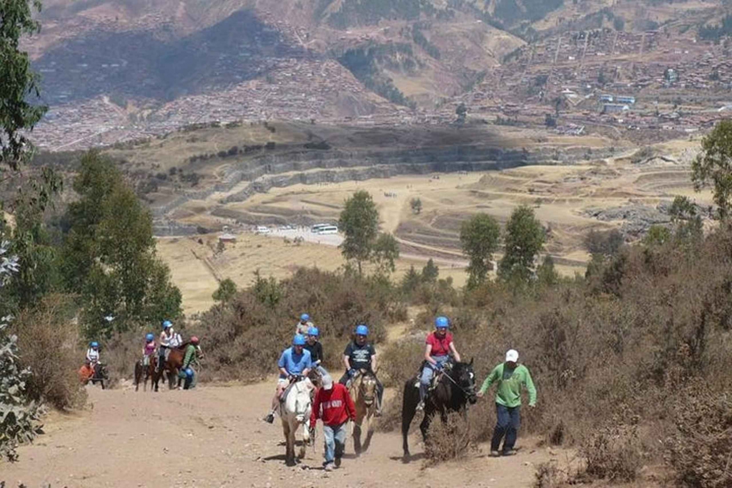 Cusco:Half-Day Private Tour Riding on Horseback Around Cusco