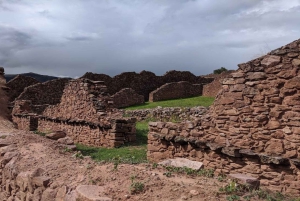 Cusco: Halvdagstur Södra dalen: Tipon + Pikillaqta + Andahuaylias