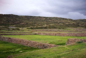 Cusco: Halvdagstur Södra dalen: Tipon + Pikillaqta + Andahuaylias