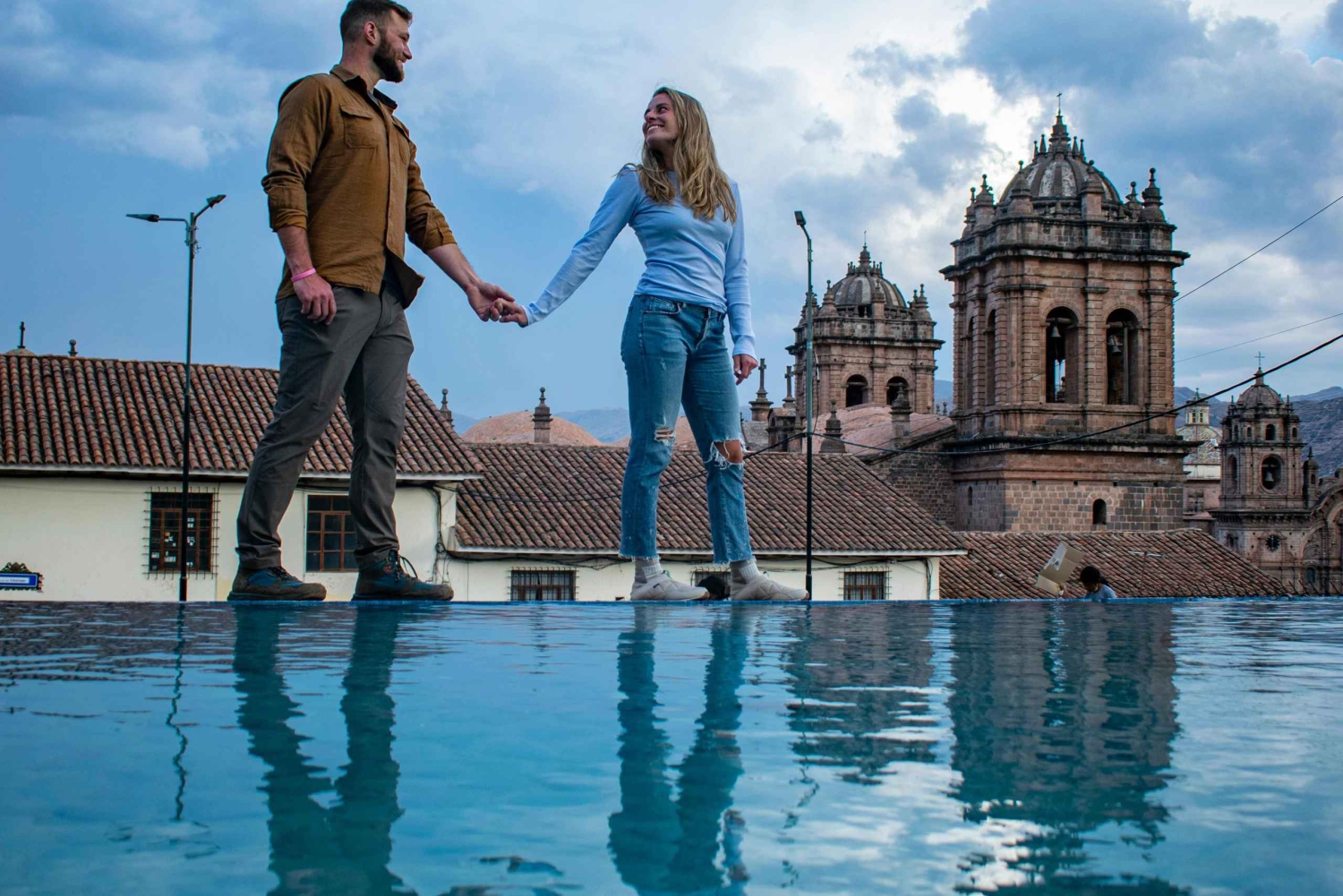 Cusco: Historic Walking Tour & Scenic Views with local drink