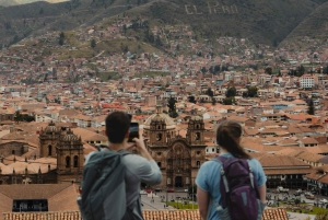 Cusco: Historic Walking Tour & Scenic Views with local drink