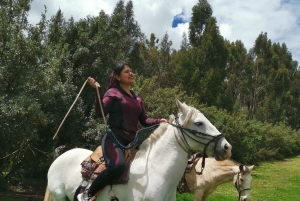 Cusco: Horseback Riding Tour to Inca Temples and Viewpoints
