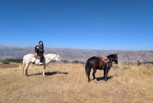 Cusco: Horseback Riding Tour to Inca Temples and Viewpoints