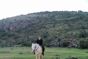 Cusco: Horseback Riding Tour to Inca Temples and Viewpoints