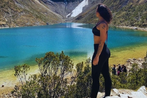 Cusco: avventura al lago Humantay con colazione e pranzo a buffet