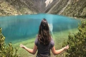 Cusco: tour de 1 día al lago Humantay con desayuno y almuerzo