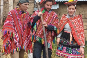 Cusco: Trekking Lares a Machu Picchu 4 giorni