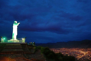 Cusco: Legends and History Night Tour with Pisco Sour