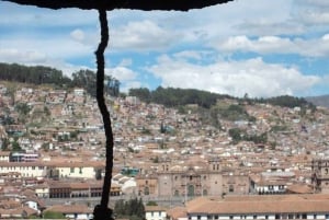 Cusco: Museum och katakomberna i San Francisco de Asis