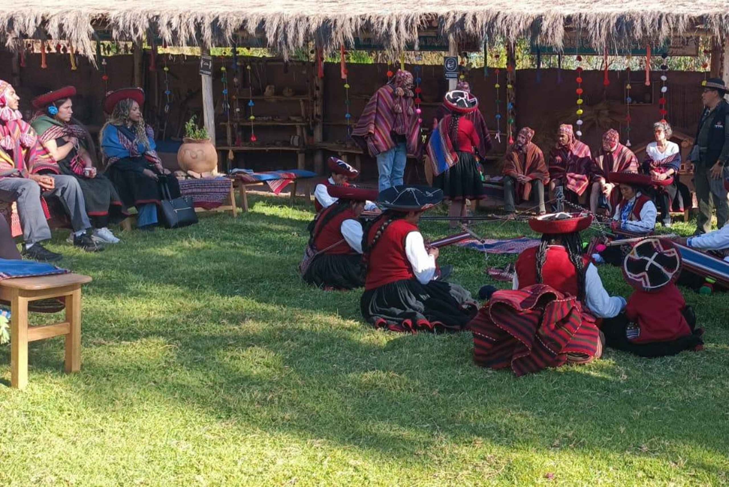 Cuzco: Passeio pelo Vale Ñujchu com almoço Pachamanca