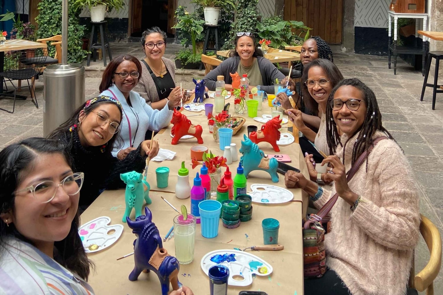 Cusco: Bemale dein eigenes Kunsthandwerk | Torito de Pucará | Anden-Lama