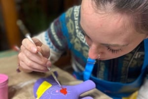 Cusco: Bemale dein eigenes Kunsthandwerk | Torito de Pucará | Anden-Lama