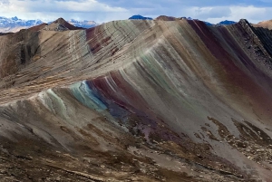 Cusco: Palcoyo Mountain Tagestour mit Frühstück und Mittagessen