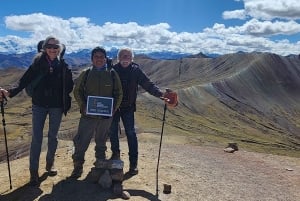 Куско: гора 7 цветов Палькойо и посещение каменного леса (с питанием)