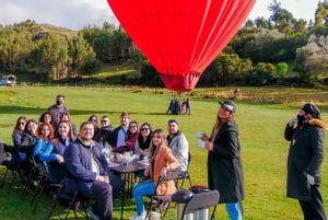 Cusco: Paseo en Globo con Desayuno y Champagne