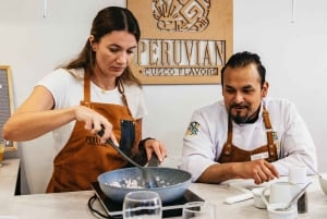 クスコ：ペルー料理教室、カクテル、地元の市場ツアー