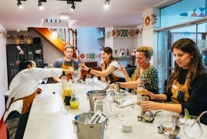 クスコ：ペルー料理教室、カクテル、地元の市場ツアー