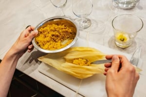 クスコ：ペルー料理教室、カクテル、地元の市場ツアー