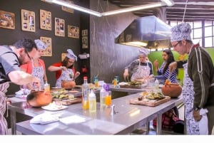 Cusco: Peruvian Cooking Class & Market Tour