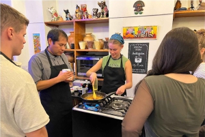 Cusco: Peruvian Cooking Class & Market Tour