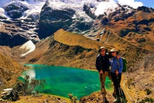 Cusco: Premium ekovandring till Humantay-sjön och lokal frukost