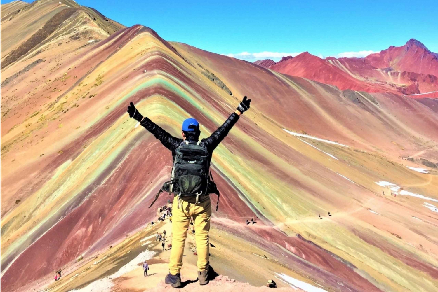 Cusco: Premium Rainbow Mountain and Red Valley Tour