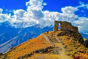 Cusco: Private Full-Day Inti Punku Hike to the Sun Gate
