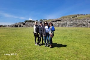 クスコ：インカ遺跡4～6か所を訪れる半日市内ツアー（プライベート）