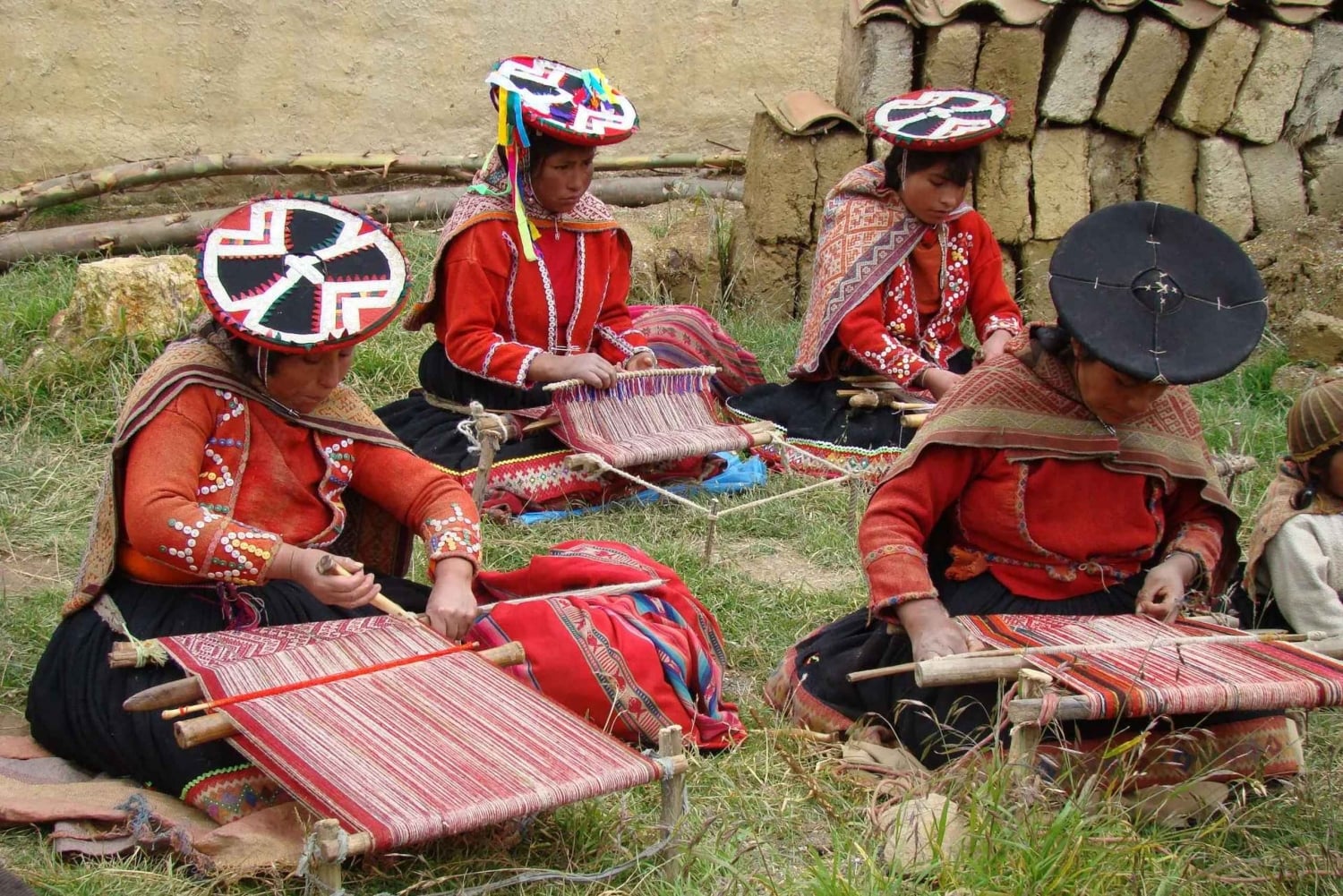 Cusco: Yksityinen vaellus Patacanchan yhteisössä, sisältää noudon