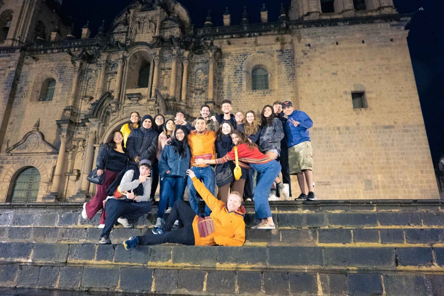 Cusco: Pub Crawl z dostępem bez kolejki i napojami