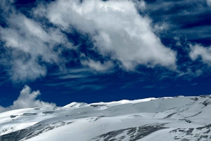 Cusco: Qelccaya Glacier Full-Day Guided Hike with Meals