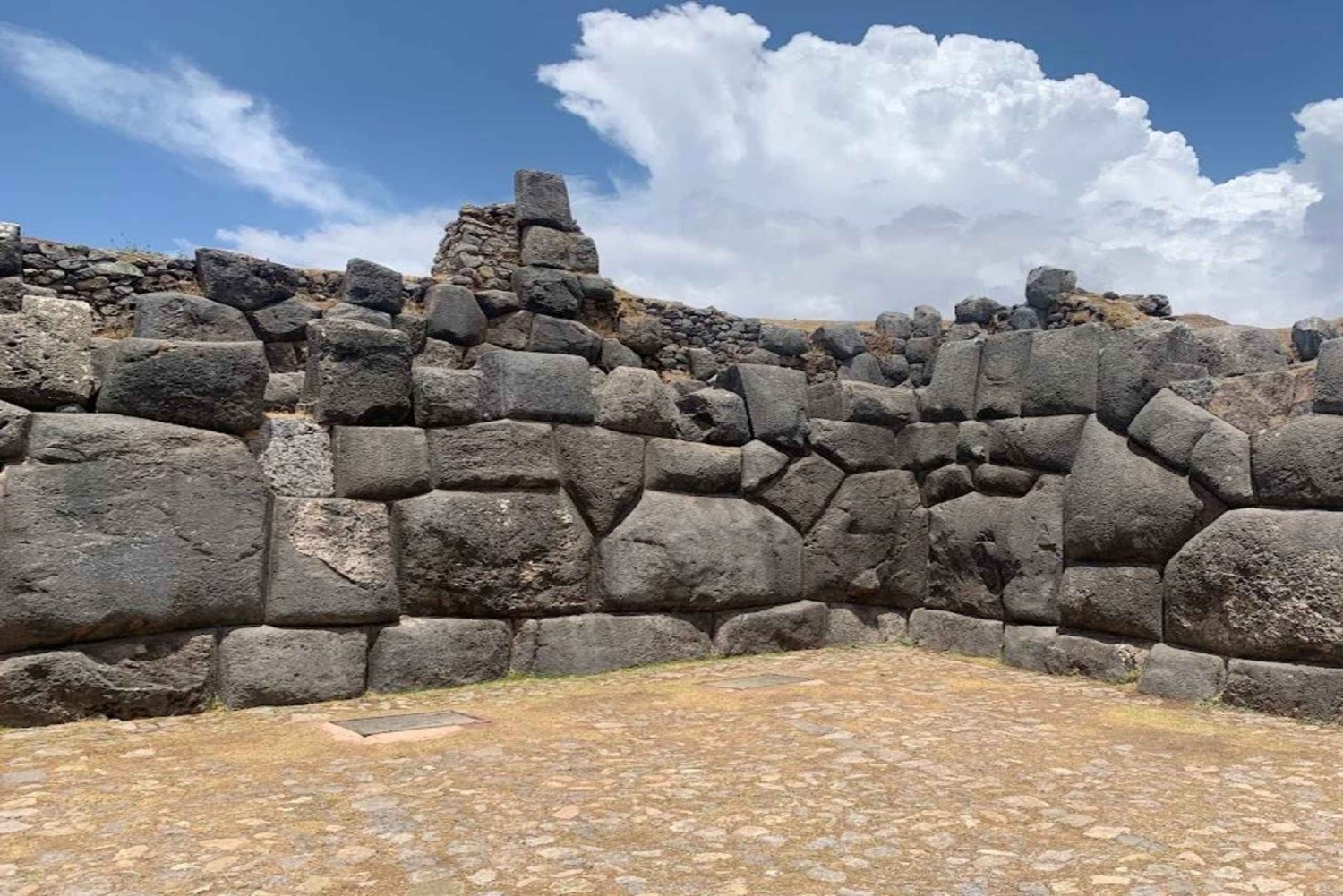 Cusco: Qoricancha City Tour + Sacsayhuaman + Qenqo + Puca Pucara + Tambomachay