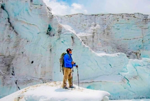 Cusco: Quelccaya Glacier Hike with Pisco Sour Class