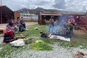 Cusco: Racchi Community Visit with Llama Walk & Lunch