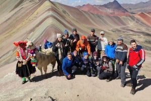Cusco: Rainbow Mountain & Red Valley Full Day Trip with Meal