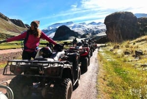 Cuscosta: ATV-ajelu Rainbow Mountainille + Red Valley, ateriat sisältyvät hintaan