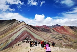 Cuscosta: ATV-ajelu Rainbow Mountainille + Red Valley, ateriat sisältyvät hintaan