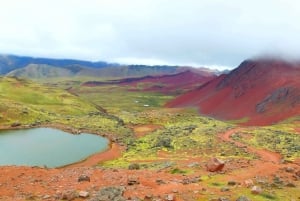 Cuscosta: ATV-ajelu Rainbow Mountainille + Red Valley, ateriat sisältyvät hintaan