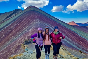 Cuzco: tour de 1 día a la montaña Arcoíris con comidas